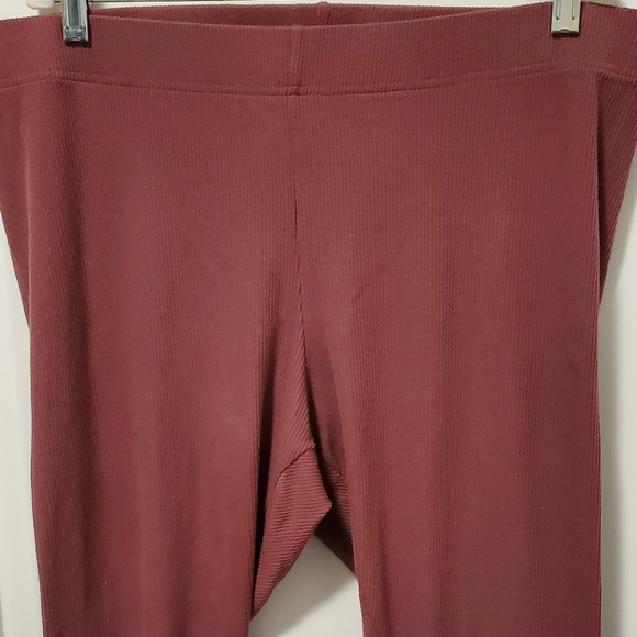 7/$30 ❤️like new Old Navy high rise ri bed leggings - Picture 2 of 7